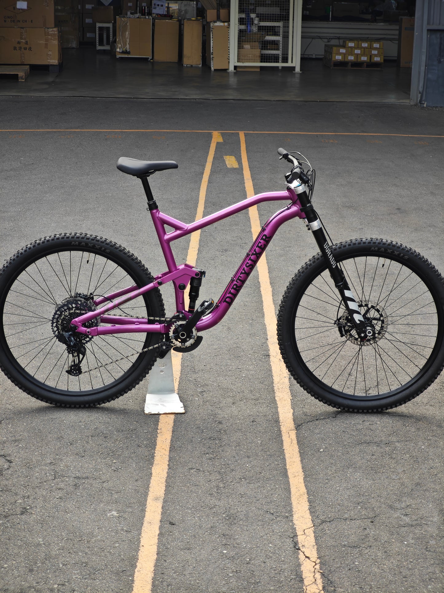 DirtySixer  MonsterEnduro